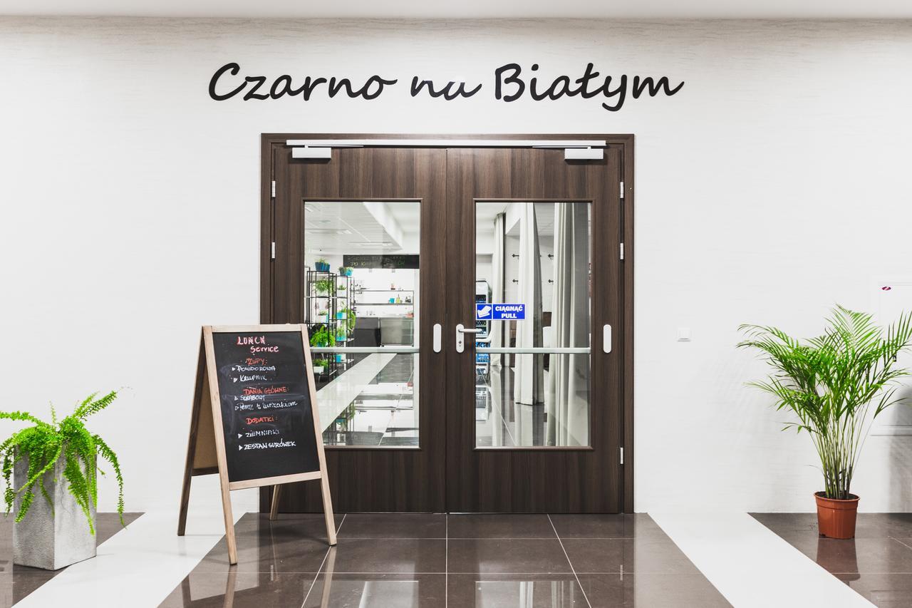 Hôtel Czarno Na Bialym à Cracovie Extérieur photo